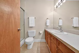 212 W Washington St, Chicago, IL 60606 - Photo 6
