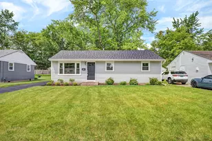 512 N Westlawn Ave, Aurora, IL 60506 - Photo 2