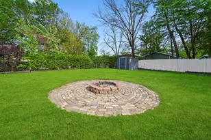 26427 W Prospect Ave, Antioch, IL 60002 - Photo 14