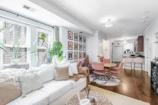 4035 N Mozart St, Chicago, IL 60618 - Photo 2
