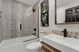 828 S Bell Ave, Chicago, IL 60612 - Photo 20