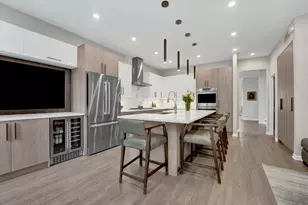 828 S Bell Ave, Chicago, IL 60612 - Photo 8