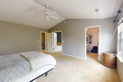214 Cassidy Lane, Elgin, IL 60124 - Photo 20