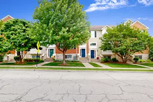 214 Cassidy Ln, Elgin, IL 60124 - Photo 4