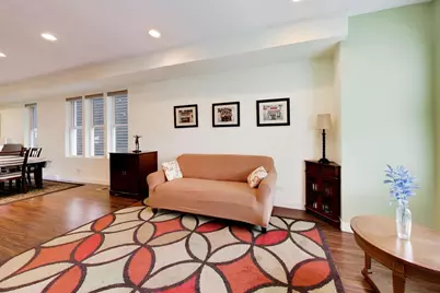 3526 W McLean Avenue, Chicago, IL 60647 - Photo 8