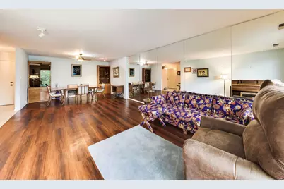 9558 Gross Point Road #A605, Skokie, IL 60076 - Photo 4