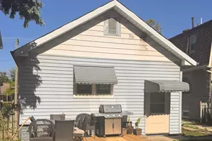1314 S Cora St, Des Plaines, IL 60018 - Photo 2