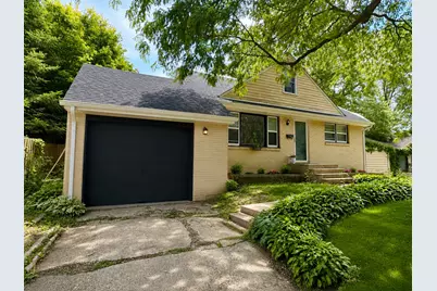 2707 Hampden Court, Rockford, IL 61107 - Photo 1