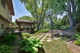1971 Countryside Dr, Libertyville, IL 60048 - Photo 52