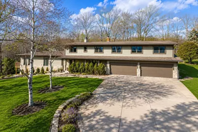 1971 Countryside Drive, Libertyville, IL 60048 - Photo 1