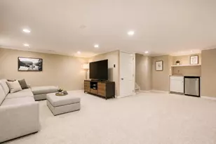 1150 Oakview Dr, Wheaton, IL 60187 - Photo 22