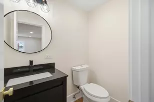 645 E Calhoun St, Woodstock, IL 60098 - Photo 10