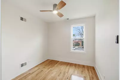 645 E Calhoun Street, Woodstock, IL 60098 - Photo 12