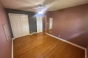 1006 Forest Dr, Elgin, IL 60123 - Photo 14