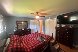 1006 Forest Dr, Elgin, IL 60123 - Photo 10