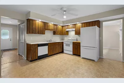 24445 W Lancelot Lane, Joliet, IL 60404 - Photo 8