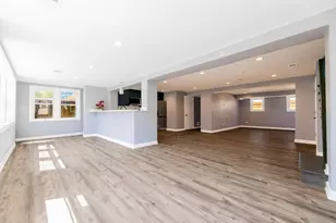 4900 S Laramie Ave, Chicago, IL 60638 - Photo 2