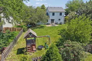 2749 Stuart Kaplan Dr, Aurora, IL 60503 - Photo 26