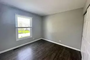 168 Farm Gate Ln, Bolingbrook, IL 60440 - Photo 8
