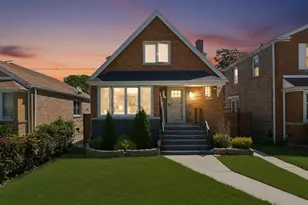 9829 S Claremont Ave, Chicago, IL 60643 - Photo 2