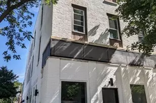 449 N Elizabeth St, Chicago, IL 60642 - Photo 1