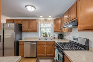 1624 W Weathersfield Way, Schaumburg, IL 60193 - Photo 4