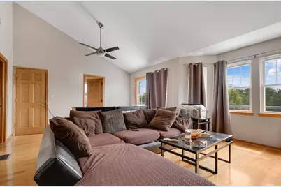 4820 S Lotus Avenue, Chicago, IL 60638 - Photo 12