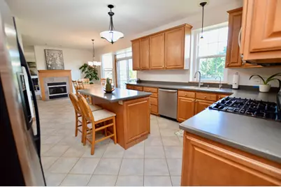 2211 Golden Rod Lane, Johnsburg, IL 60051 - Photo 10