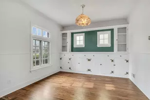 526 W Jackson St, Woodstock, IL 60098 - Photo 6