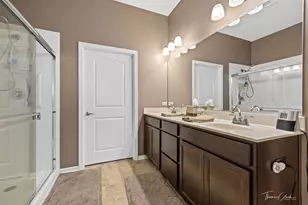 1770 Southern Cir, Pingree Grove, IL 60140 - Photo 16