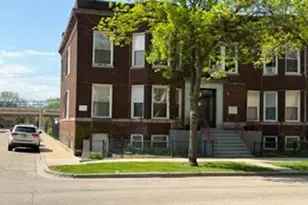 2833 W Walnut St, Chicago, IL 60612 - Photo 1