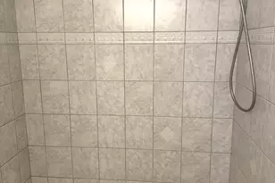 8400 S 84th Ct, Hickory Hills, IL 60457 - Photo 18