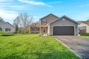 1112 Pheasant Trail, Carol Stream, IL 60188 - Photo 1