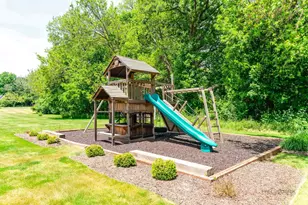 126 Schooner Ln, Lake Barrington, IL 60010 - Photo 40