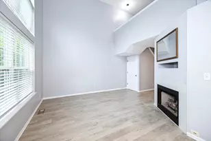 1673 Waterford Rd, North Aurora, IL 60542 - Photo 12