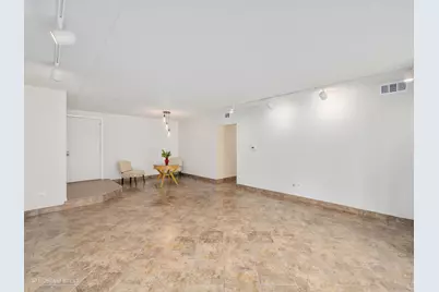 475 N Cass Avenue #105, Westmont, IL 60559 - Photo 8