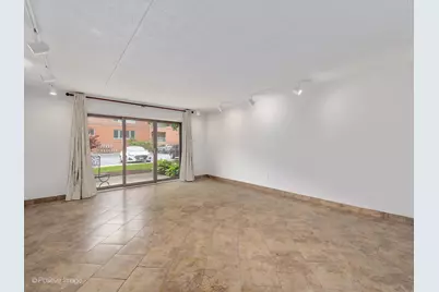 475 N Cass Avenue #105, Westmont, IL 60559 - Photo 6