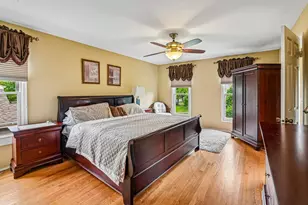 214 Carmelhead Ln, Schaumburg, IL 60193 - Photo 12
