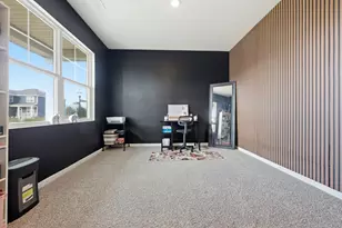 2282 Cobble Spgs Dr, Wonder Lake, IL 60097 - Photo 14