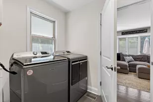 310 N Schiller St, Palatine, IL 60067 - Photo 28