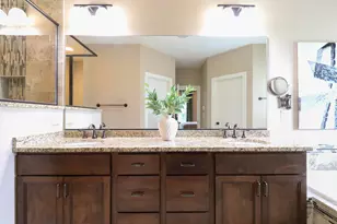 8 Ann Arbor Ct, Bloomington, IL 61705 - Photo 22