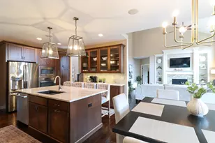 8 Ann Arbor Ct, Bloomington, IL 61705 - Photo 12
