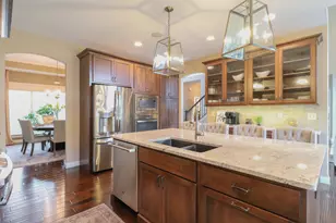 8 Ann Arbor Ct, Bloomington, IL 61705 - Photo 10