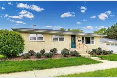 345 E View Street, Lombard, IL 60148 - Photo 1