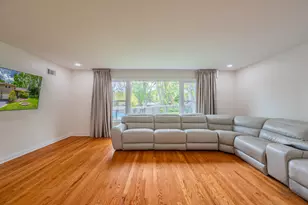 10S220 Alan Rd, Naperville, IL 60564 - Photo 14