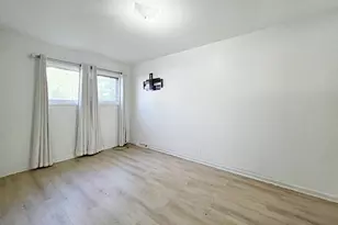 11425 S Elizabeth St, Chicago, IL 60643 - Photo 8