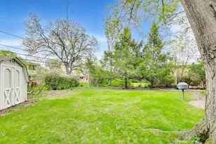 1430 Granville Ave, Park Ridge, IL 60068 - Photo 18
