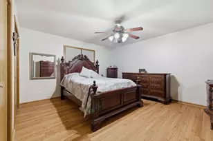 1253 St Charles Dr, Lockport, IL 60441 - Photo 16