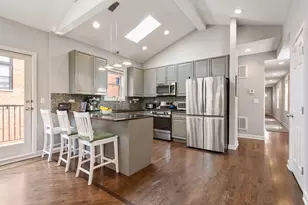 929 W George St, Chicago, IL 60657 - Photo 8