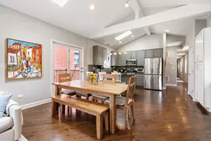 929 W George St, Chicago, IL 60657 - Photo 6
